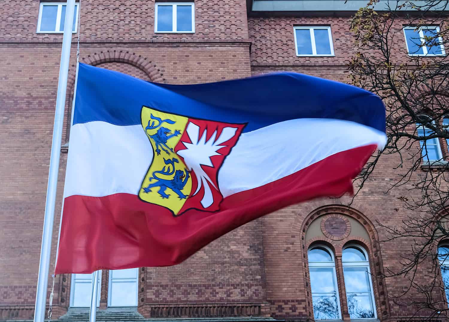 it-dienstleister-schleswig-holstein it-support-unternehmen-norddeutschland server-it-infrastruktur-schleswig-holstein